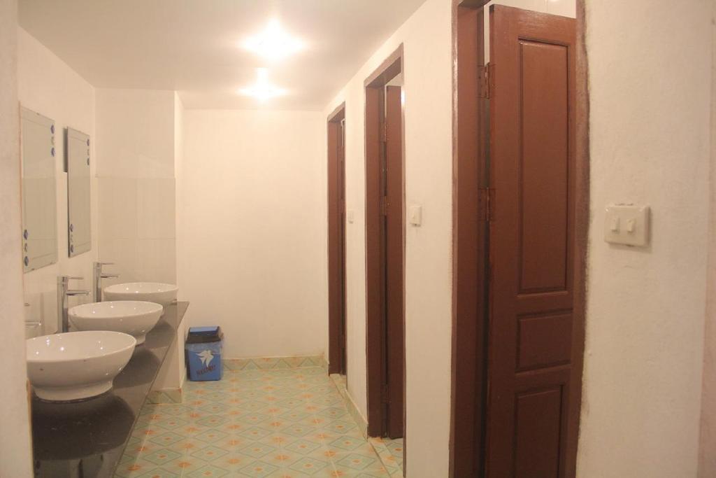 Lpq Backpackers Hostel 루앙프라방 객실 사진