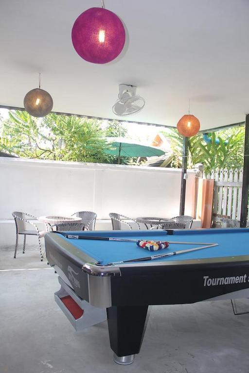 Lpq Backpackers Hostel 루앙프라방 외부 사진